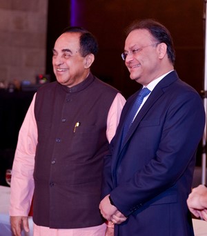 DrSubSwamy_SS NS_8582_300.jpg